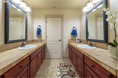 1637 Ptarmigan St NW, Salem, OR 97304 - Photo 37