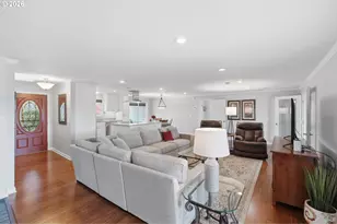 4716 Poinsettia St NE, Salem, OR 97305 - Photo 7