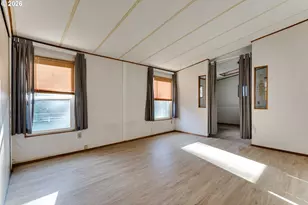 85551 Dilley Ln, Eugene, OR 97405 - Photo 23