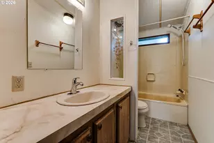 85551 Dilley Ln, Eugene, OR 97405 - Photo 19