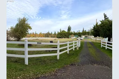 85551 Dilley Ln, Eugene, OR 97405 - Photo 3