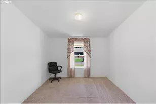 1184 27th Avenue, Sweet Home, OR 97386 - Photo 35