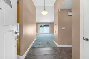 33666 Cullaby Lake Ln, Warrenton, OR 97146 - Photo 5