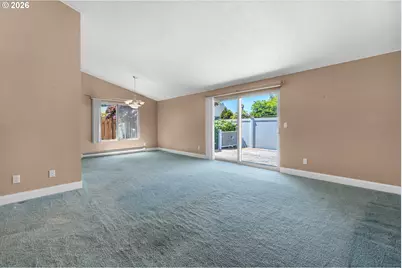 33666 Cullaby Lake Ln, Warrenton, OR 97146 - Photo 7