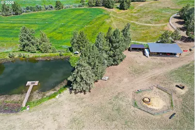 33817 Gage Rd, Mitchell, OR 97750 - Photo 39