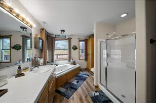 33817 Gage Rd, Mitchell, OR 97750 - Photo 21