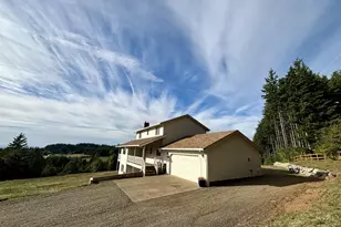 38406 SE Nichols Hill Rd, Washougal, WA 98671 - Photo 3