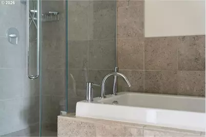 1310 NW Naito Pkwy #1002A, Portland, OR 97209 - Photo 35