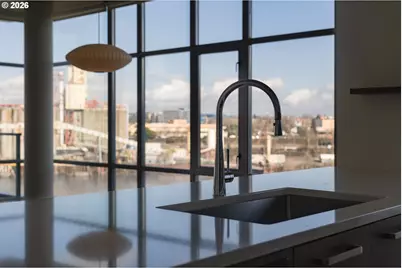 1310 NW Naito Pkwy #1002A, Portland, OR 97209 - Photo 17