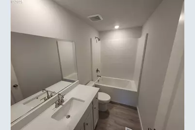 1320 NE Clark Ave, Battle Ground, WA 98604 - Photo 7