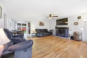 2104 Z St, Vancouver, WA 98661 - Photo 3