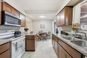 2104 Z St, Vancouver, WA 98661 - Photo 7