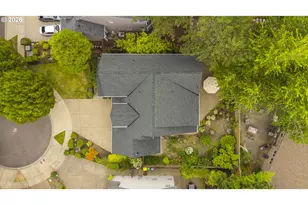 13090 SW Madison Ct, Beaverton, OR 97008 - Photo 3