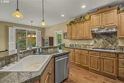 13090 SW Madison Ct, Beaverton, OR 97008 - Photo 13