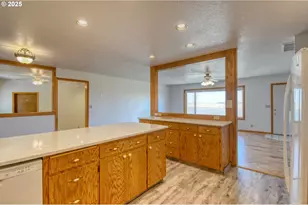 72062 Westfield Blvd, Pendleton, OR 97801 - Photo 9