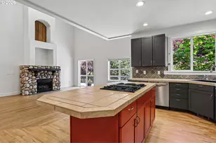 2445 W 10th St, Washougal, WA 98671 - Photo 15