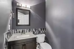 2445 W 10th St, Washougal, WA 98671 - Photo 17