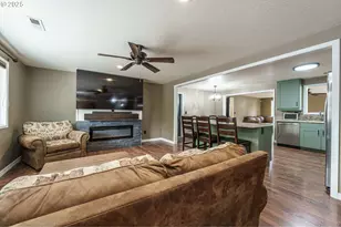 569 22nd St, Washougal, WA 98671 - Photo 5