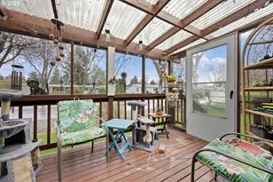 1400 Candlelight Dr, Eugene, OR 97402 - Photo 23