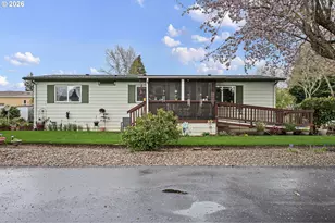 1400 Candlelight Dr, Eugene, OR 97402 - Photo 25