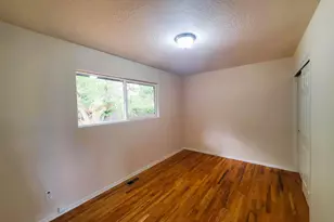 13050 SE Morrison St, Portland, OR 97233 - Photo 13