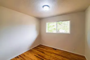 13050 SE Morrison St, Portland, OR 97233 - Photo 17