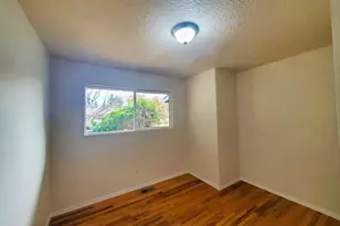 13050 SE Morrison St, Portland, OR 97233 - Photo 15