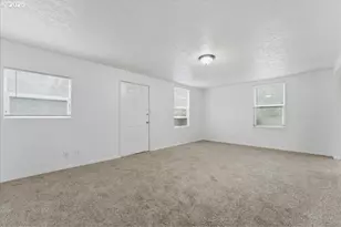 18427 SE Yamhill St, Gresham, OR 97233 - Photo 21