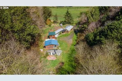 93044 Poplar Ln, Coos Bay, OR 97420 - Photo 3