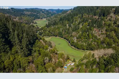 93044 Poplar Ln, Coos Bay, OR 97420 - Photo 47