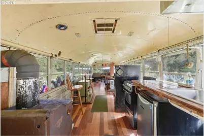 93044 Poplar Ln, Coos Bay, OR 97420 - Photo 15