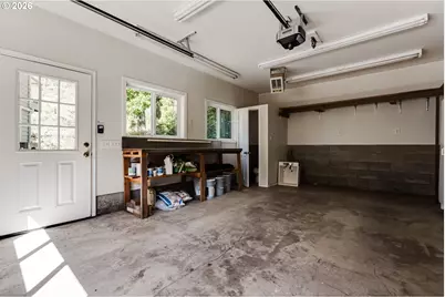 91082 Leashore Dr, Vida, OR 97488 - Photo 33