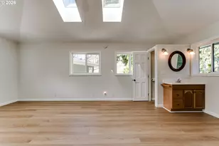 91082 Leashore Dr, Vida, OR 97488 - Photo 35