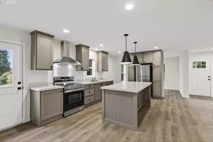 707 10th St, Vader, WA 98593 - Photo 27