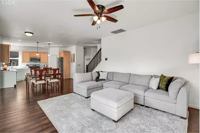 1024 Hartford Dr, Forest Grove, OR 97116 - Photo 9