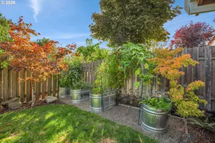 1024 Hartford Dr, Forest Grove, OR 97116 - Photo 41
