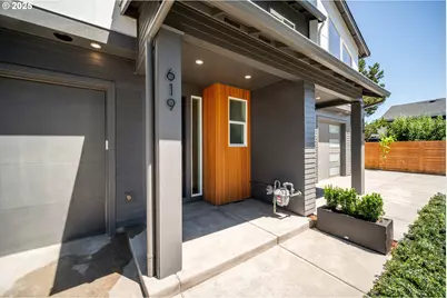 619 E Heintz, Molalla, OR 97038 - Photo 9