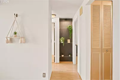 4059 Donald St #H, Eugene, OR 97405 - Photo 19