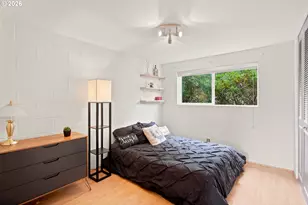 4059 Donald St, Eugene, OR 97405 - Photo 9