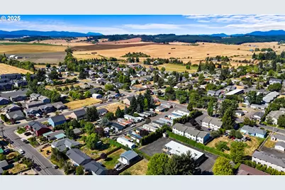 545 Warren St S #12, Monmouth, OR 97361 - Photo 39