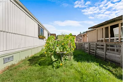 545 Warren St S #12, Monmouth, OR 97361 - Photo 29