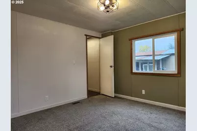 545 Warren St S #12, Monmouth, OR 97361 - Photo 11