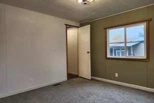 545 Warren St S, Monmouth, OR 97361 - Photo 11