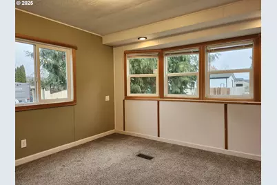 545 Warren St S #12, Monmouth, OR 97361 - Photo 9