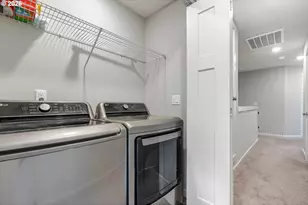 2401 S Brookside Pl, Ridgefield, WA 98642 - Photo 27