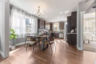 9743 N Portsmouth Ave, Portland, OR 97203 - Photo 11