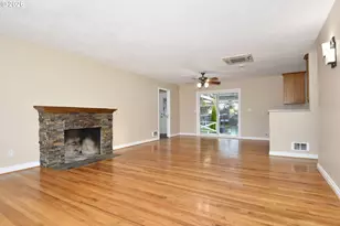 13570 SW Watkins Ave, Portland, OR 97223 - Photo 5