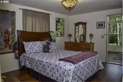 1055 N 5th St #74, Jacksonville, OR 97530 - Photo 25