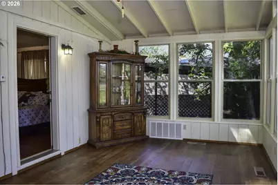 1055 N 5th St #74, Jacksonville, OR 97530 - Photo 27