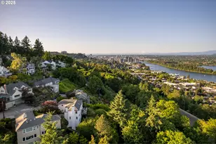 6442 SW Parkhill Dr, Portland, OR 97239 - Photo 29